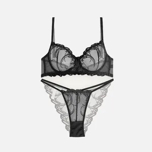 ست شورت و سوتین زنانه مدل فنردار تور شیشه ای