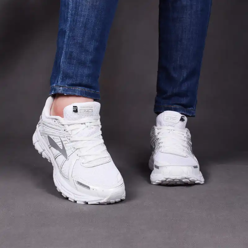 کفش پیاده روی مدل 212