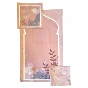 سجاده و جانماز طرح میران کد890 به همراه کیف