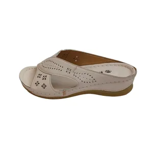 دمپایی زنانه پاتکان مدل 901