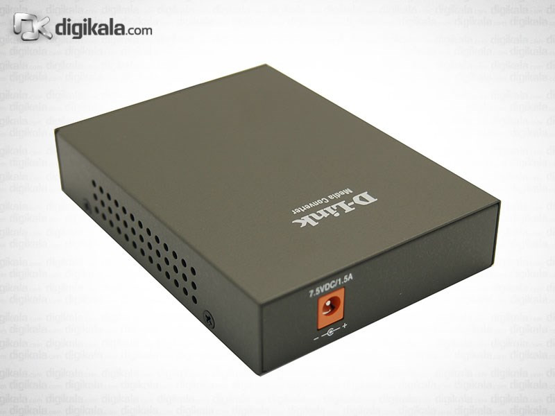 مبدل فیبر نوری به اترنت دی-لینک مدل DMC-530SC