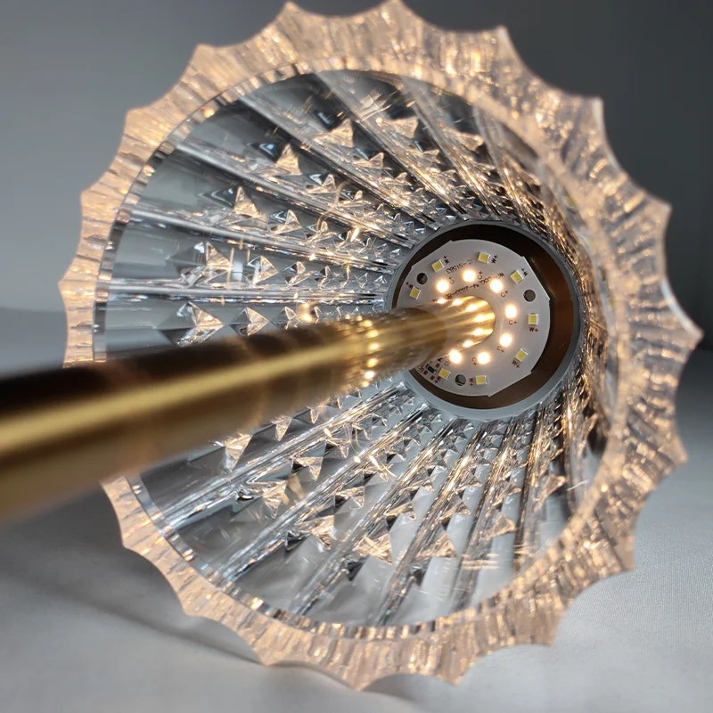 آباژور رومیزی بی ال مدل کارتل