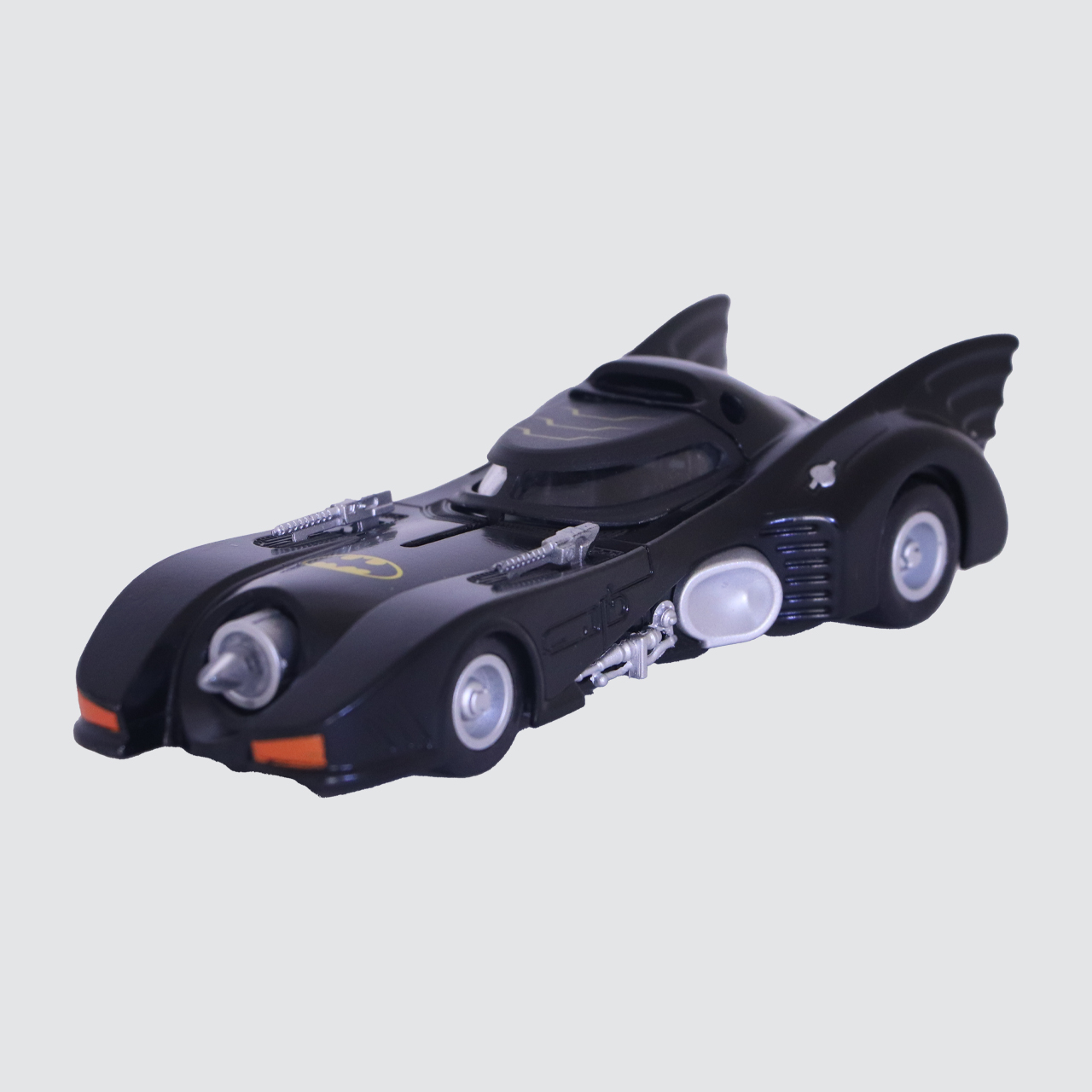 ماشین بازی مدل فلزی بت من BATMOBILE