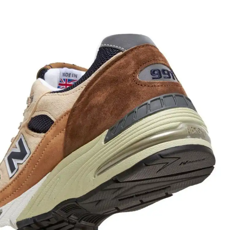 کفش پیاده روی مدل 991