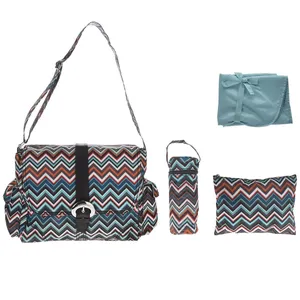 کیف لوازم کودک کالنکام مدل7- Safari Zigzag 2960