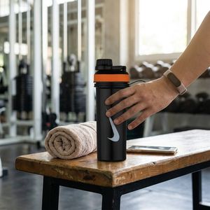 قمقمه مدل GYM-5 گنجایش 0.6 لیتر