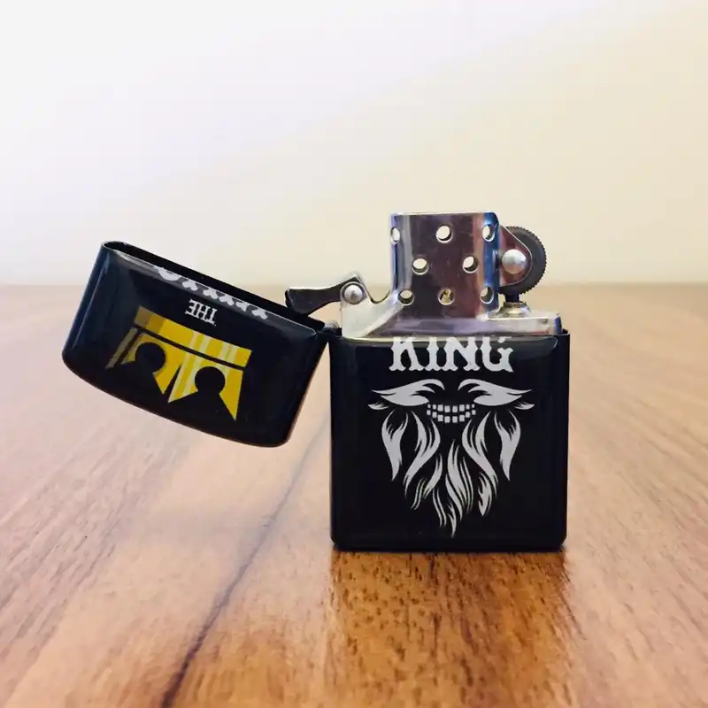 فندک مدل KING