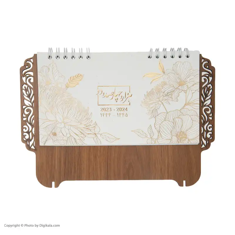 تقویم رومیزی سال 1402 طرح چوبی کد 001