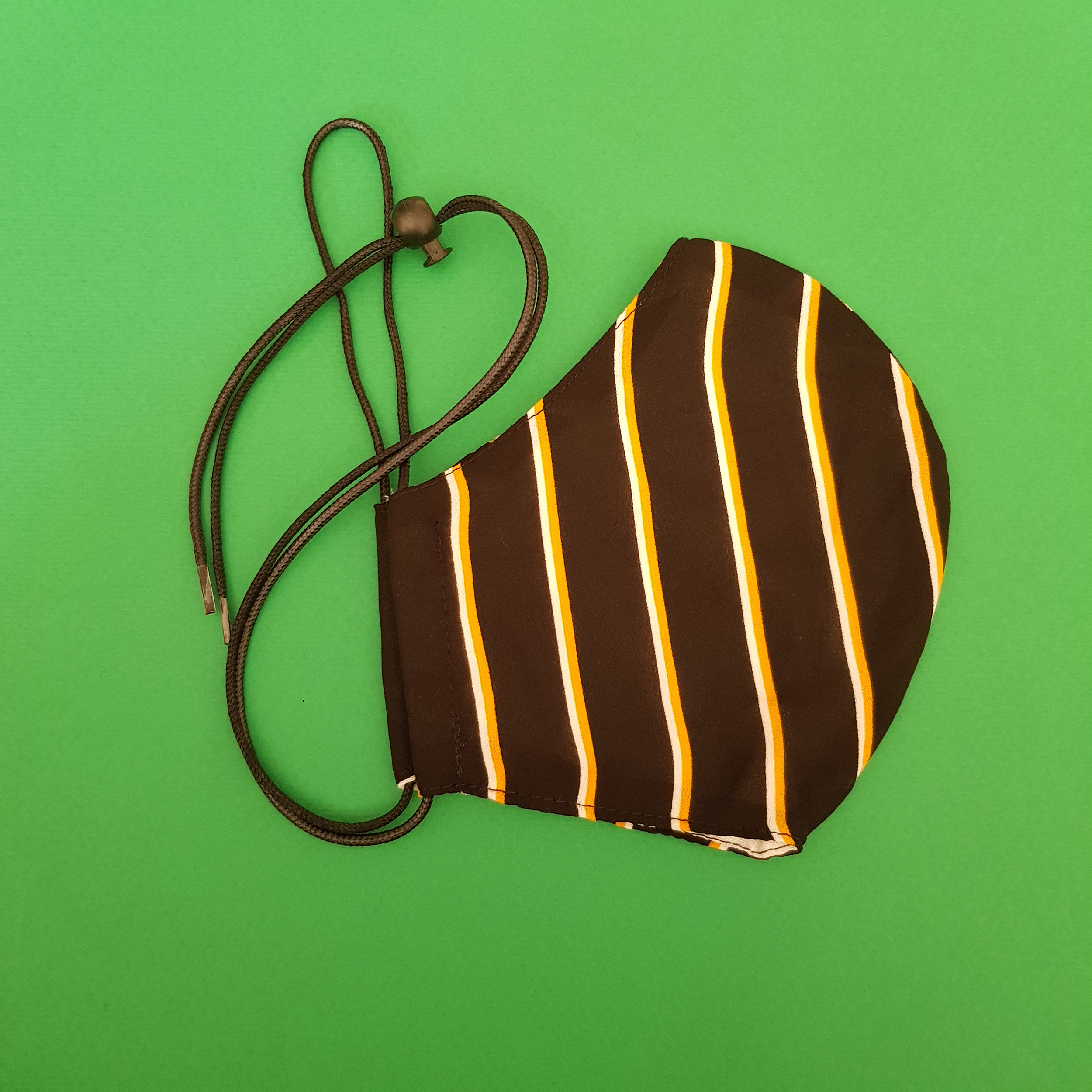 ماسک پارچه ای زنانه مدل 4