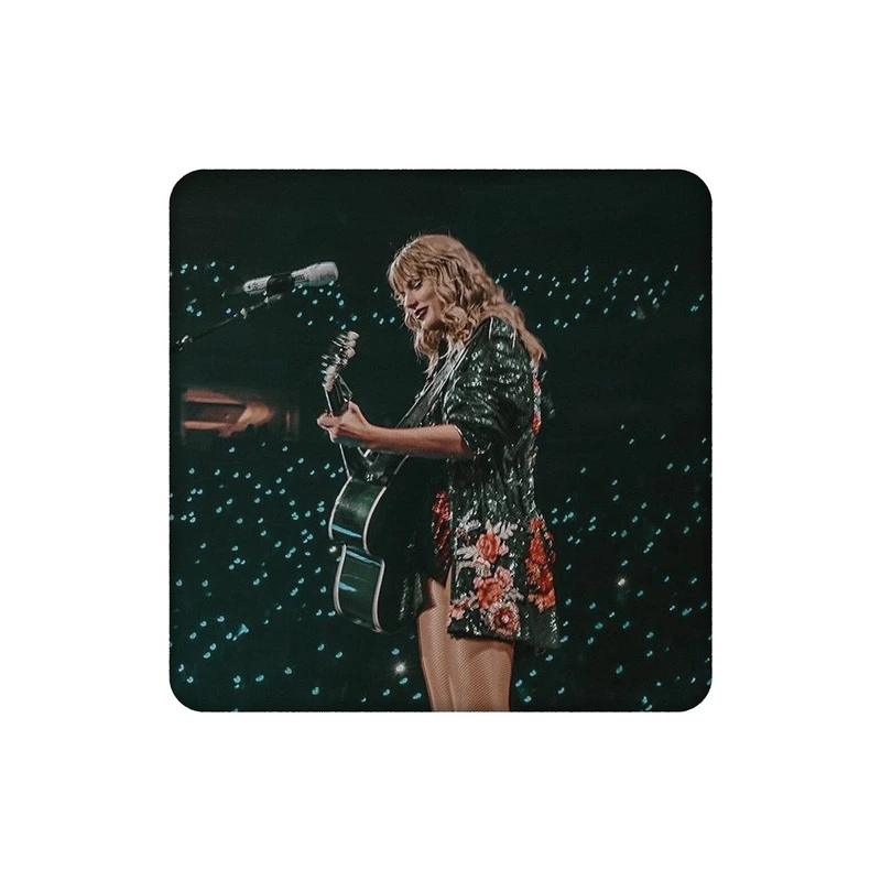 زیرلیوانی طرح تیلور سویفت کد 3524397