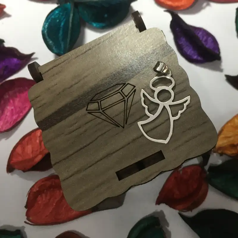 آویز گردنبند نقره مدل فرشته دست ساز