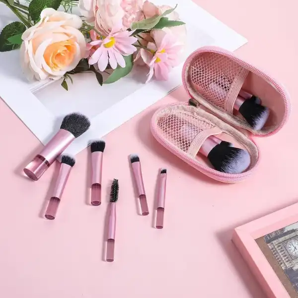 ست برس آرایشی مدل مسافرتی مجموعه ۱۰ عددی