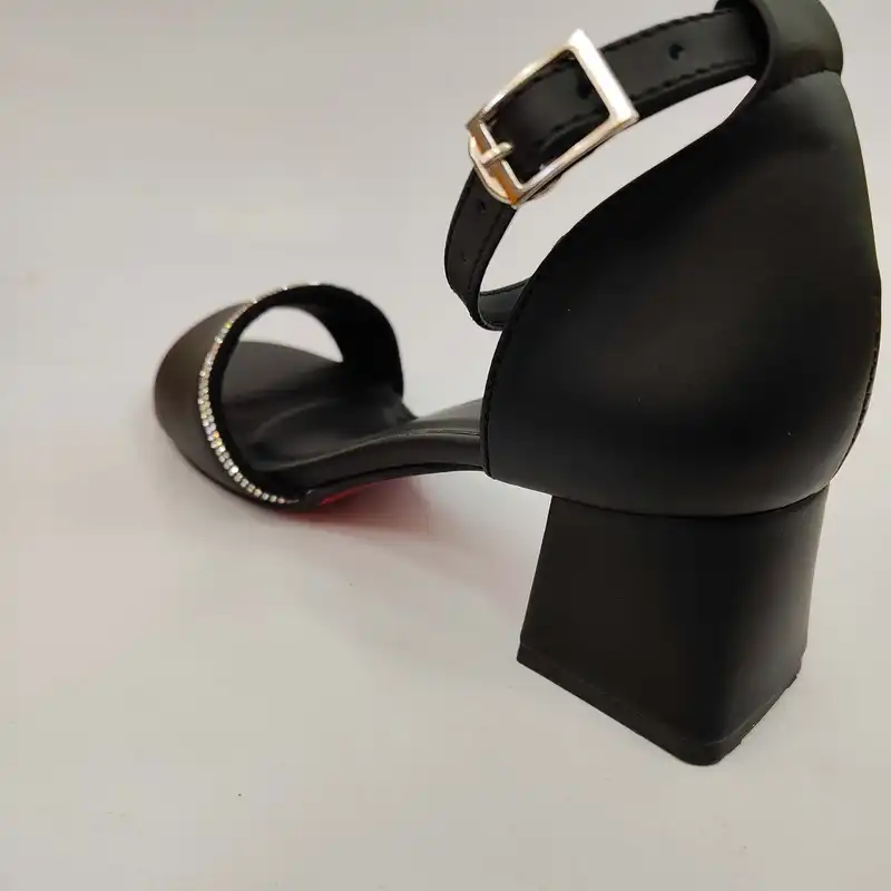 صندل زنانه مدل 04