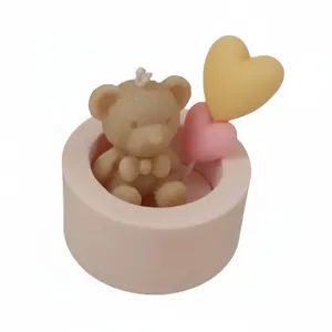 شمع دست‌ساز مدل خرس