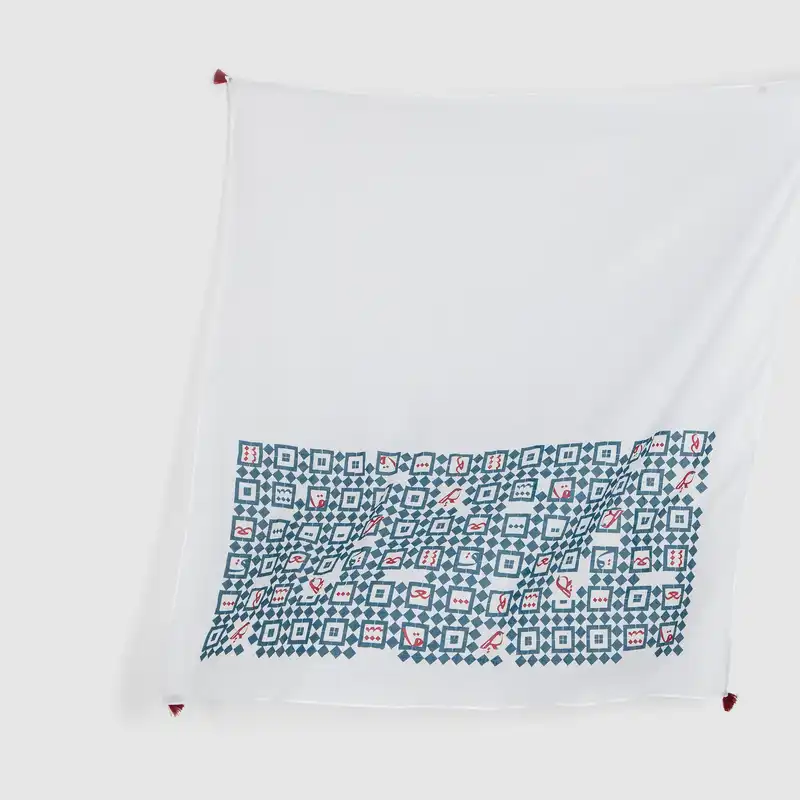 روسری زنانه گدار مدل عین شین قاف