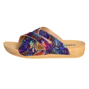 دمپایی زنانه نیکتا طرح جنگلی مدل BNF.2421