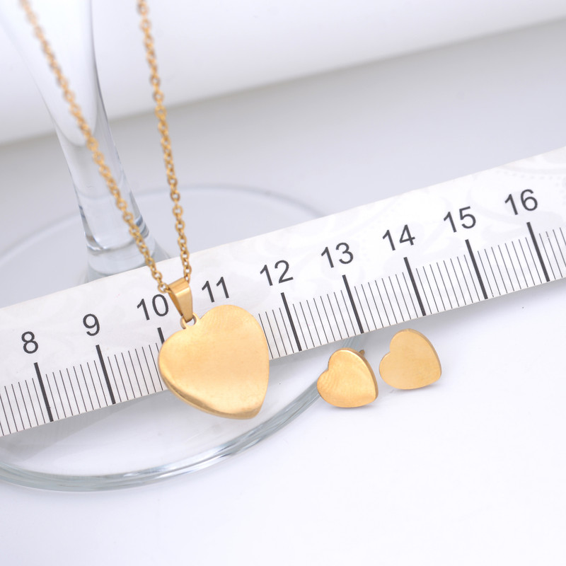 نیم ست زنانه مدل قلب کد NS1290