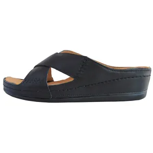 دمپایی زنانه کفش آداک کد 206 رنگ مشکی