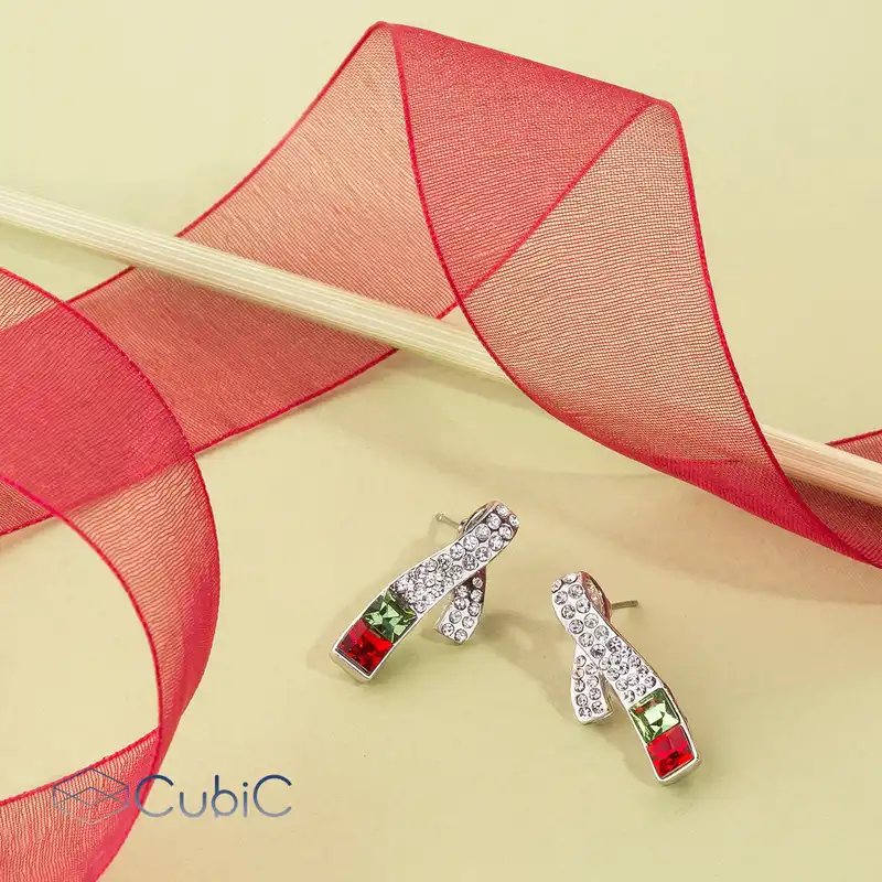 گوشواره زنانه کوبیک مدل QE-40977