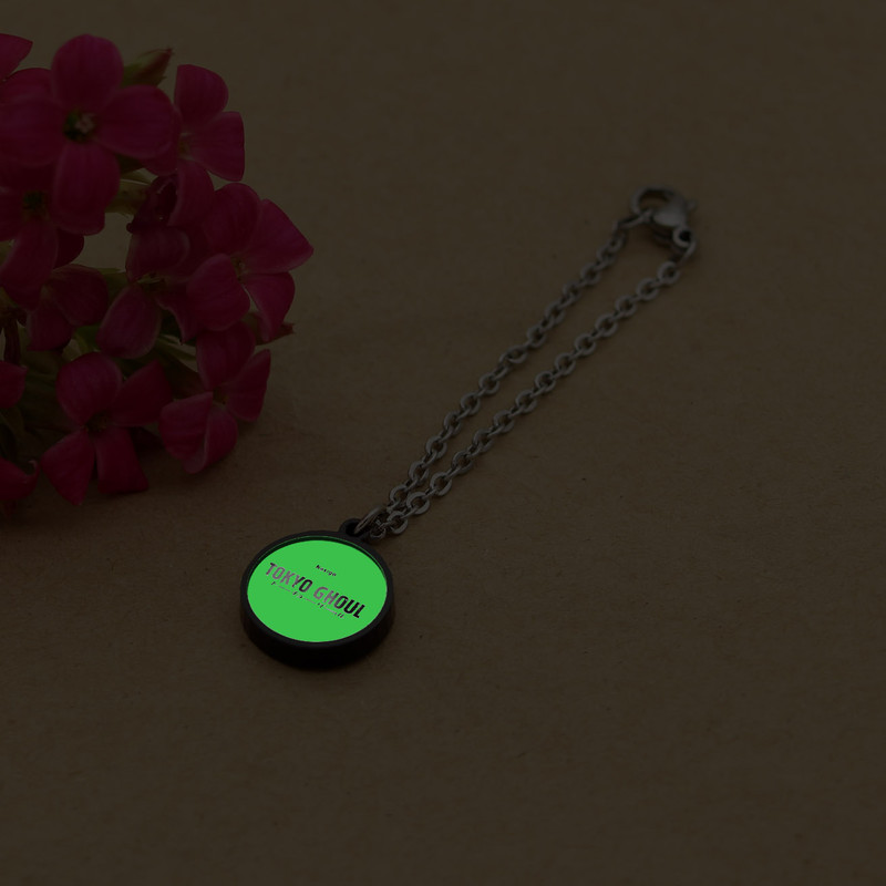 آویز ساعت زنانه ناکسیگو مدل شب تاب طرح Tokyo Ghoul کد AW7254 آویز ساعت زنانه ناکسیگو مدل شب تاب طرح Tokyo Ghoul کد AW7254