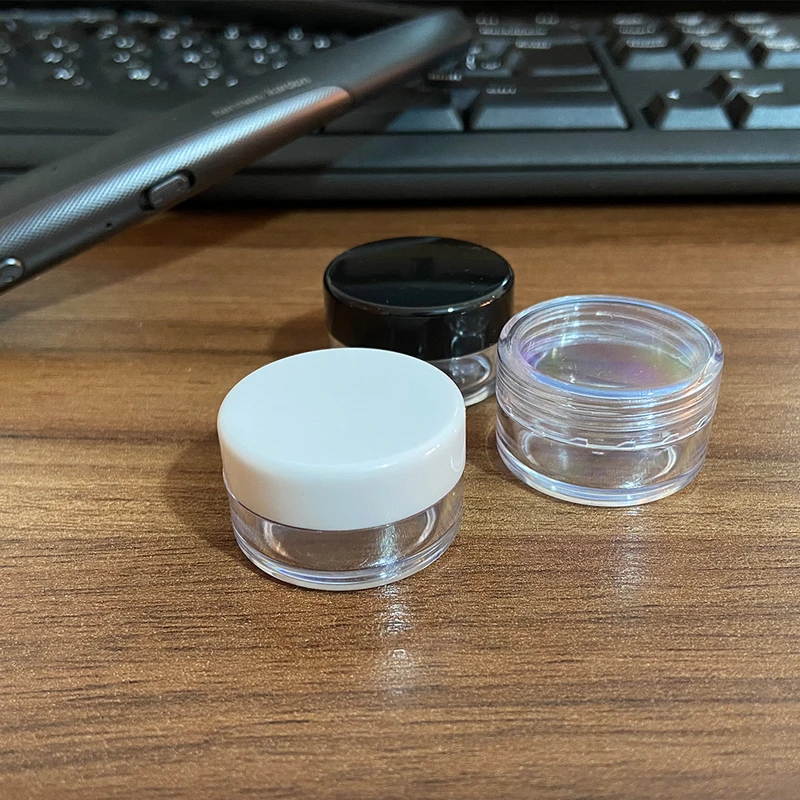 عکس شماره 23 : محفظه نگهداری کرم کد a-5 بسته 8 عددی