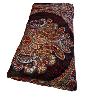 پتو مسافرتی نیوسنفیلا مدل ugn سایز 220x240 سانتی متر