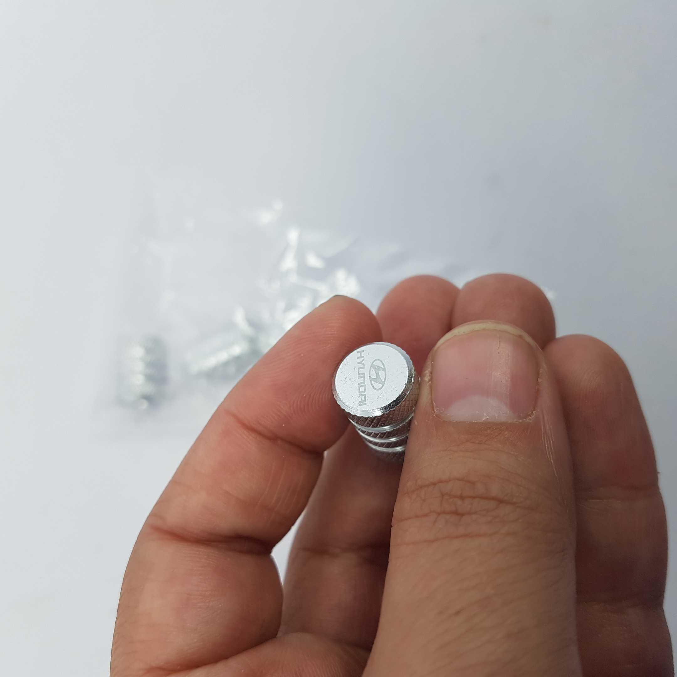 سروالف خودرو  هیوندای کد Hundai2L-Sil2025 مجموعه 4 عددی