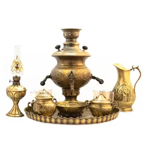 سرویس سماور ذغالی 13 پارچه برنجی مدل قلم کاری کد 3270