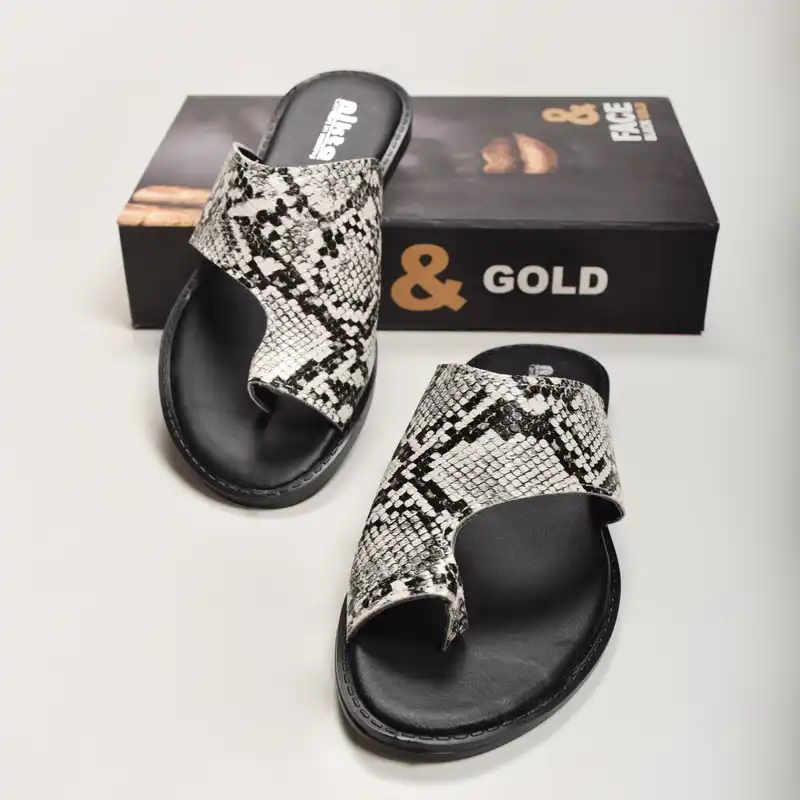 دمپایی لاانگشتی زنانه نیکتا مدل BK.2807