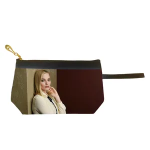 کیف لوازم آرایش زنانه طرح بازیگر مارگو رابی مدل L1213