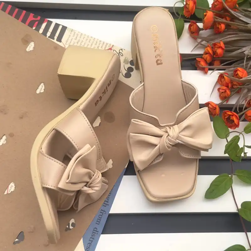 صندل زنانه نیکتا مدل مها