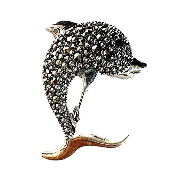 گل سینه نقره زنانه کد glsr-2446 گل سینه نقره زنانه کد glsr-2446