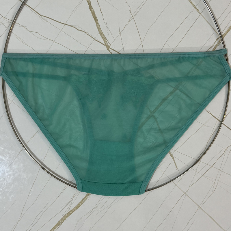 ست شورت و سوتین زنانه مدل دانتل فنردار کد SB520