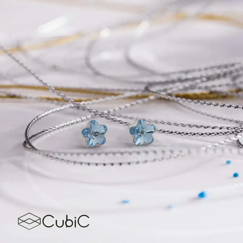 گوشواره زنانه کوبیک مدل QE-25791