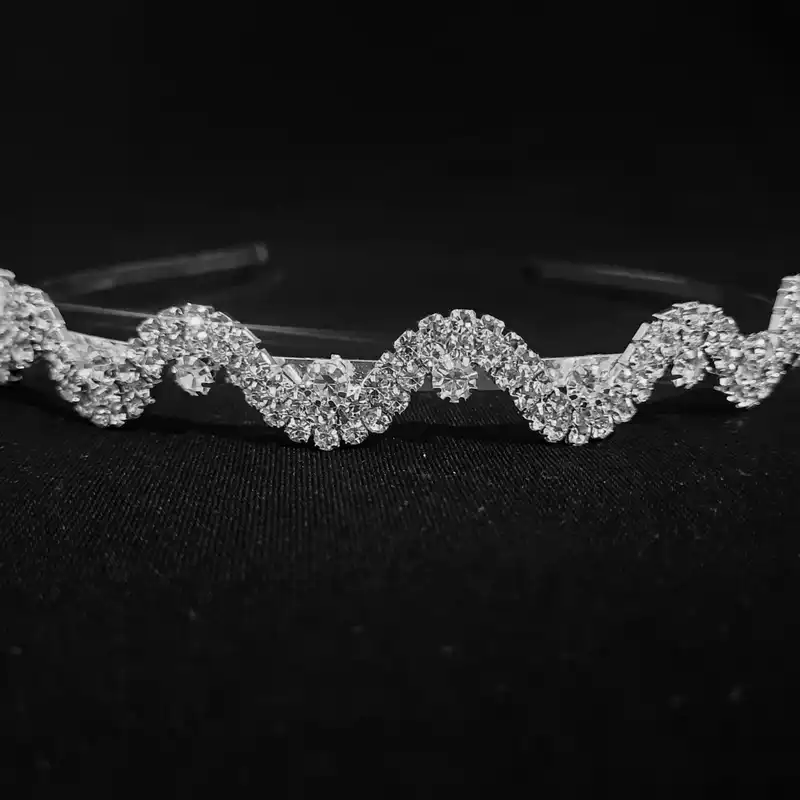 تل مو زنانه مدل فلزی آپامه