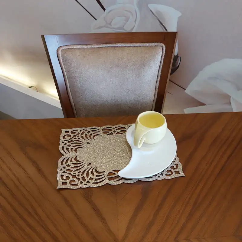 رومیزی طرح نسیم 3121