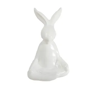 مجسمه مدل خرگوش یوگا