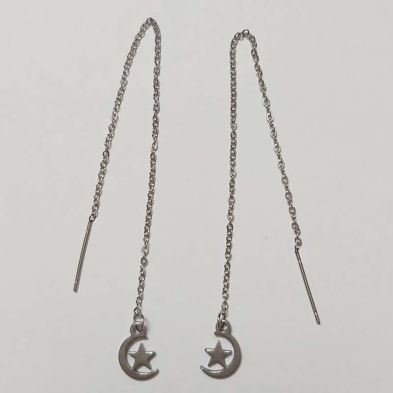 گوشواره زنانه مدل بخیه طرح ماه و ستاره کد moo112