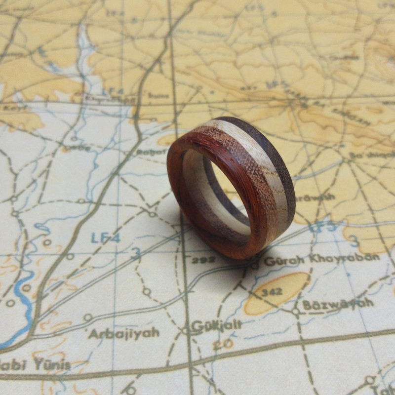 انگشتر سورئال دیزاین مدل Rainbow