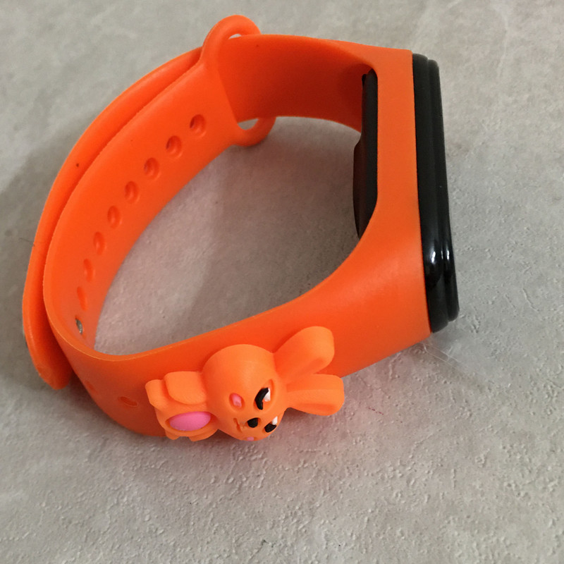 ساعت مچی دیجیتال مدل ضد آب سیلیکونی خرگوش فانتزی کد بانی W B ORE ساعت مچی دیجیتال مدل ضد آب سیلیکونی خرگوش فانتزی کد بانی W B ORE