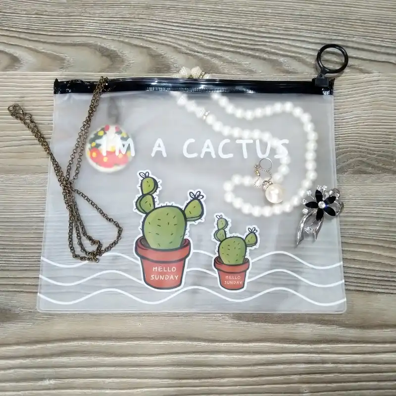 پوشه زیپ دار مدل کاکتوس و گل