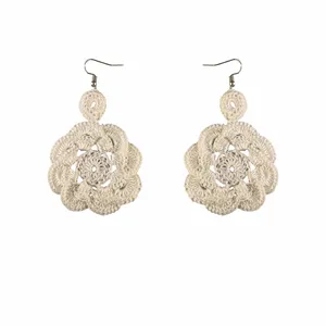 گوشواره دست دوز زنانه مدل قلاب بافی کد Gosh - 008