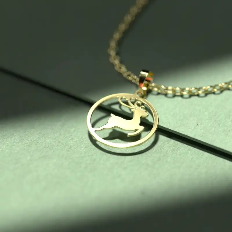 گردنبند طلا 18 عیار زنانه مدوپد مدل گل کد CA10215