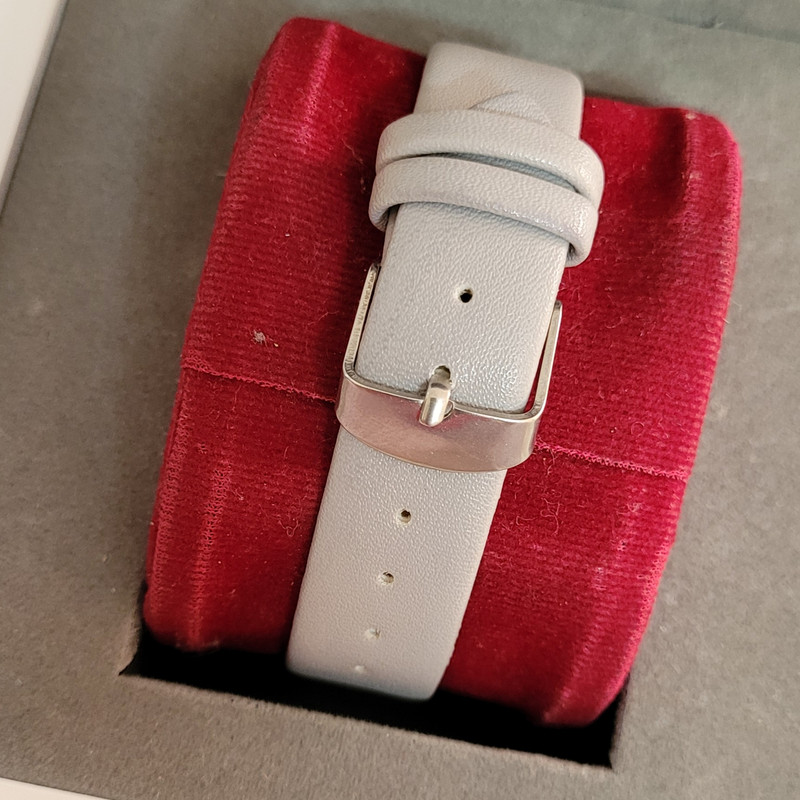 ساعت مچی عقربه ای مدل bu01