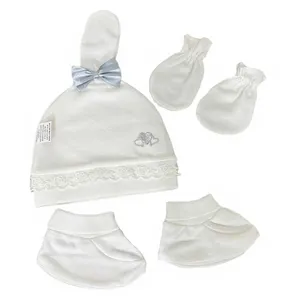 ست کلاه و دستکش و پاپوش نوزادی مادرکر مدل شیپوری BABY LOVE 