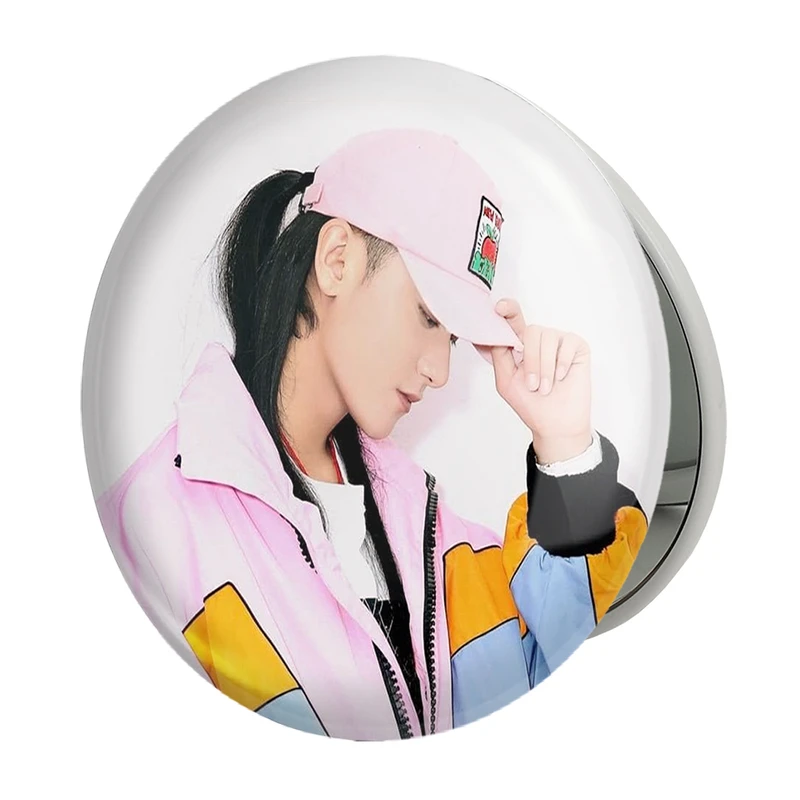 آینه جیبی خندالو طرح تائو گروه اکسو EXO مدل تاشو کد 13548 