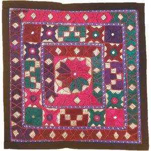 رومیزی سوزن دوزی مدل عسلی کد SOO84