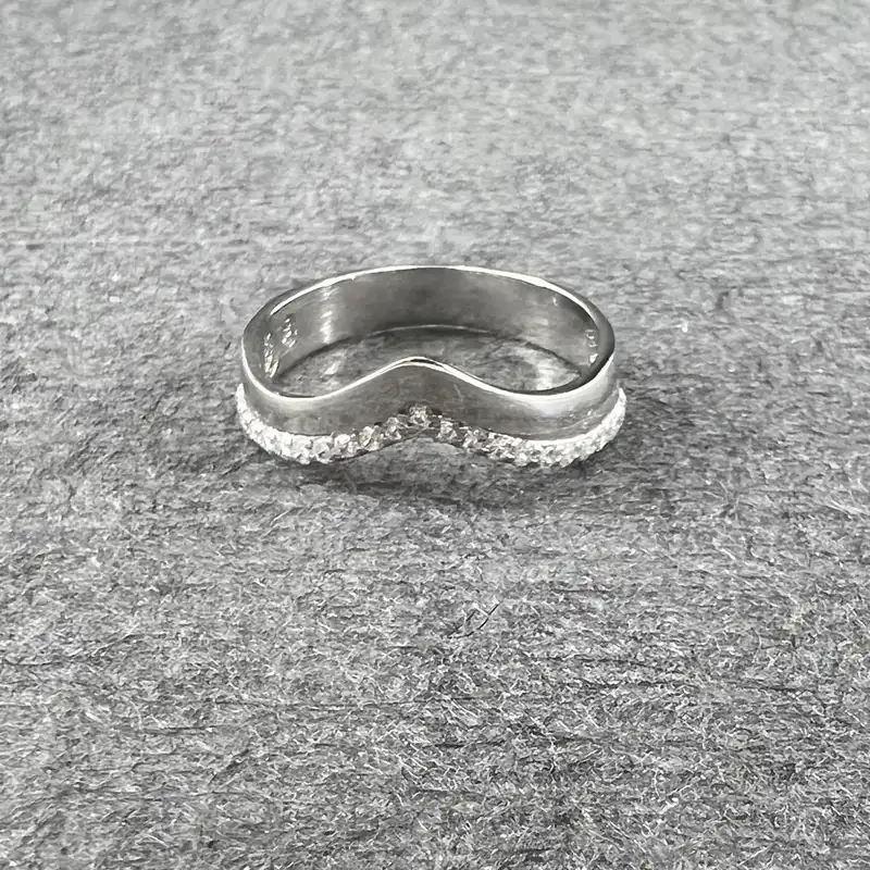 انگشتر نقره زنانه گیرا مدل G373