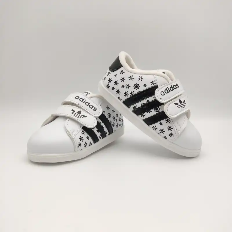 کفش راحتی بچگانه مدل سوتی 1096WH