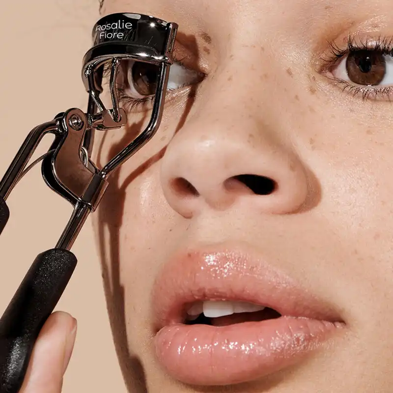 فرمژه رزالی فیوره مدل HERUP12 به همراه موچین رزالی فیوره مدل TOP24